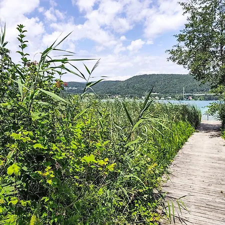 Seeblick 1 By Interhome Velden am Wörthersee